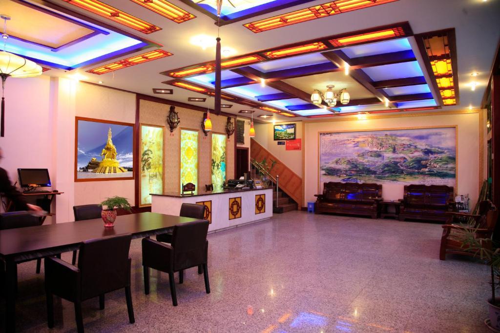 Shuxiang Hotel Mount Emei Emeishan Zewnętrze zdjęcie